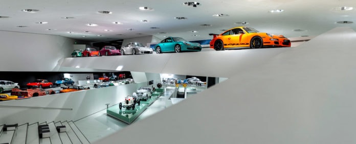 virtually tour the world's best automotive museums