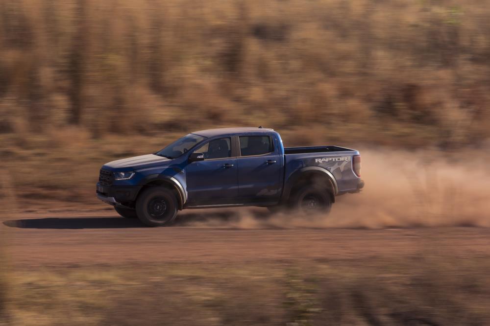 MotoFomo Ford Ranger Raptor Review