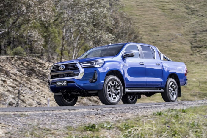 2020 Toyota HiLux SR5.