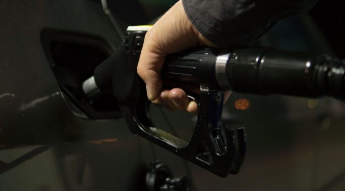 should you fill your car with premium unleaded