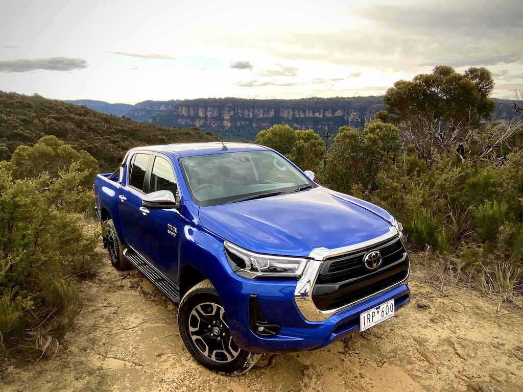 2021 Toyota HiLux SR5 Review