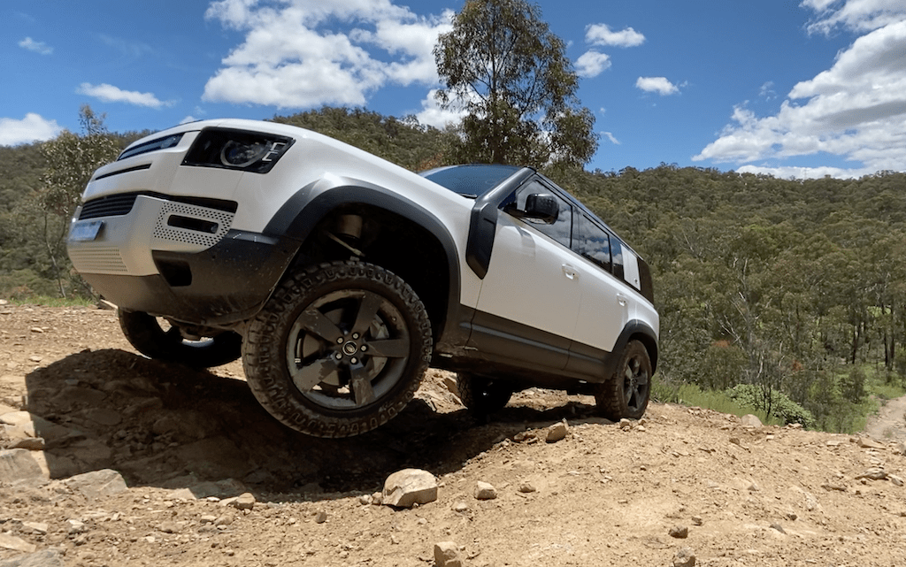 Land Rover Defender 110