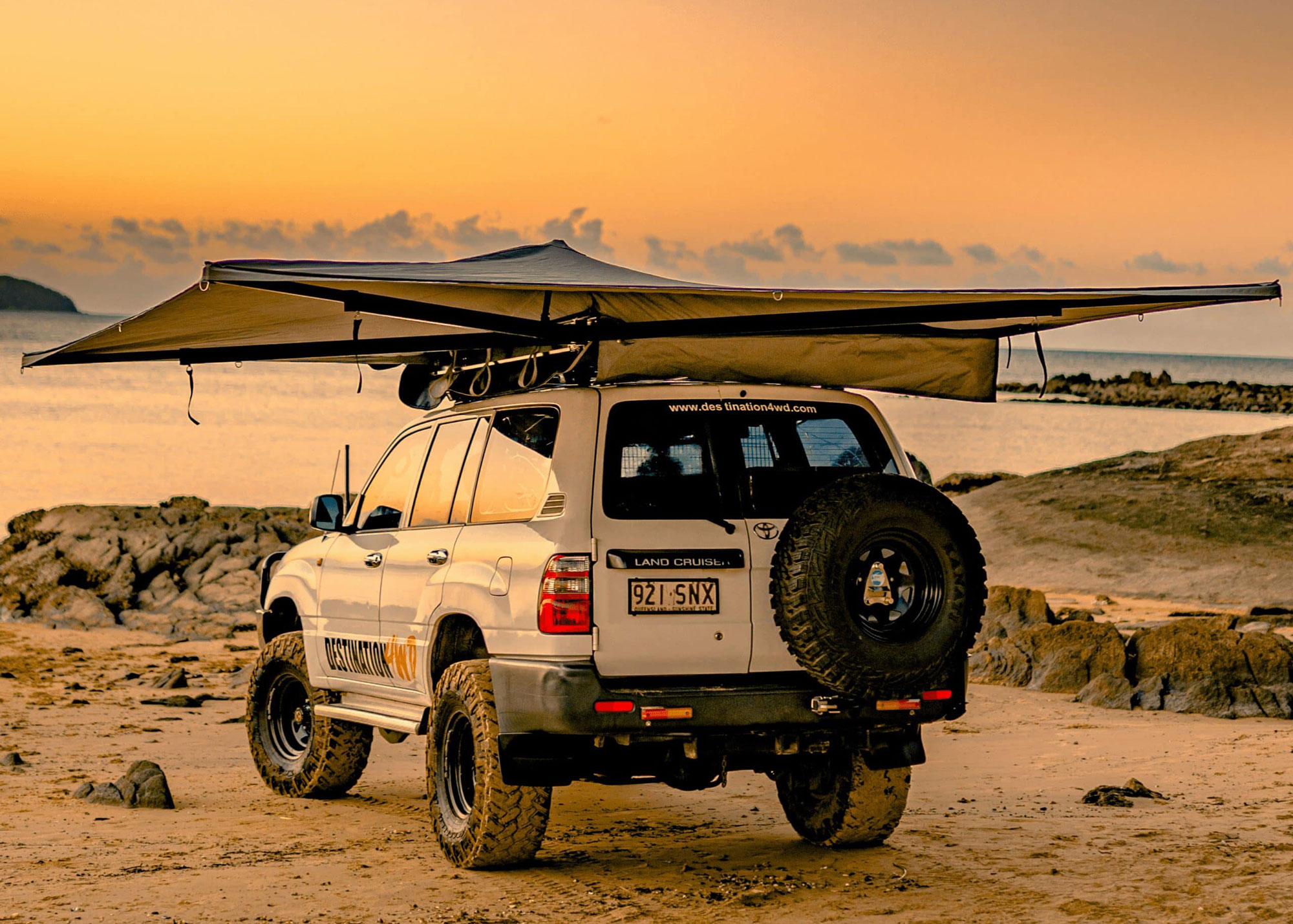 Destination4WD 270 Freestanding Awning